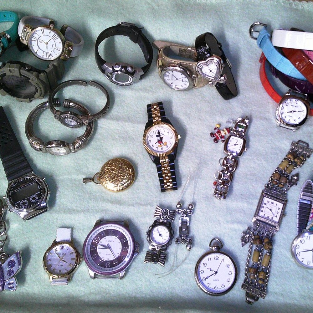 Fashion watch bundle, pocket watch, clock, pendant, lot, 1.8 lb